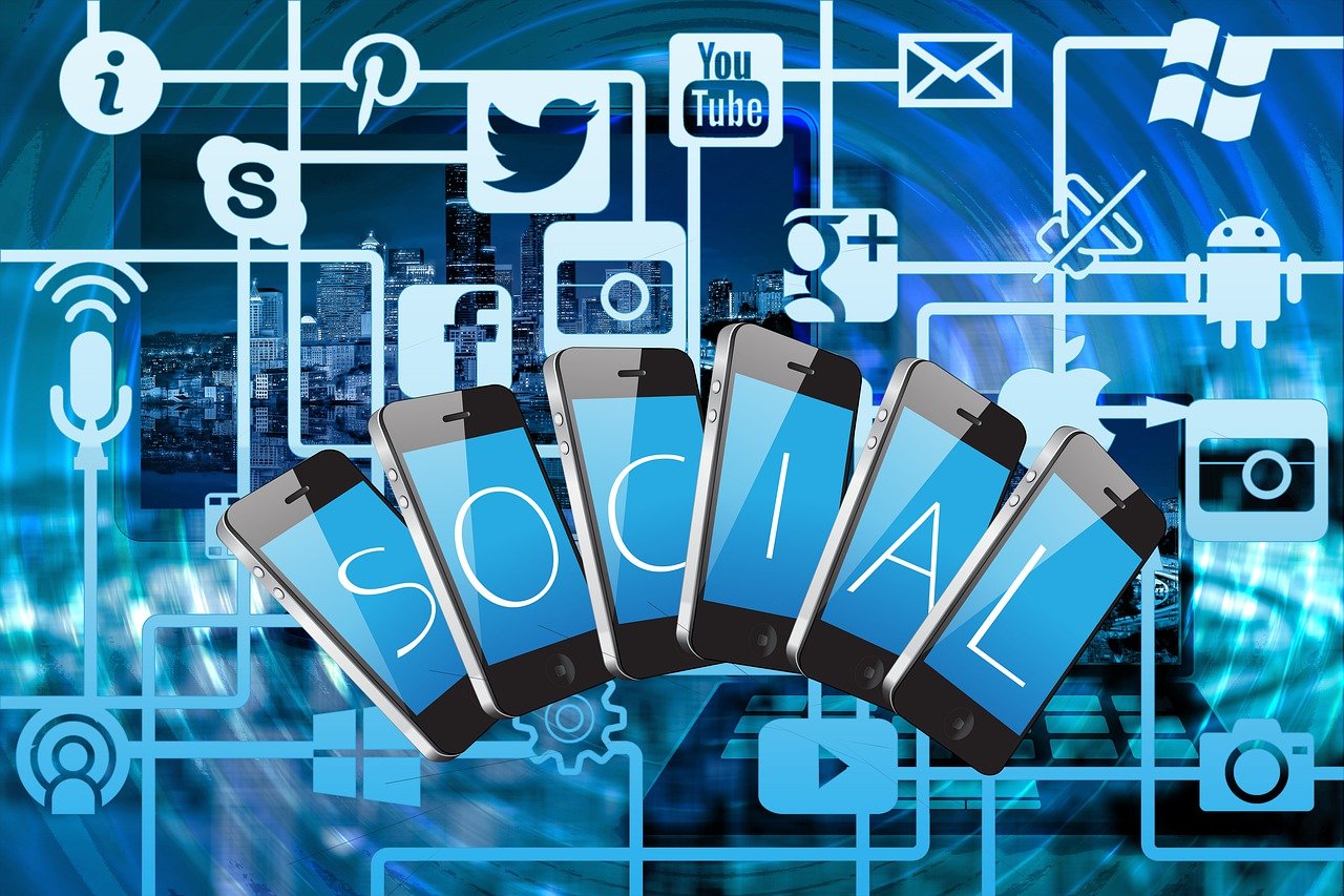 social, social media, communication, smartphone, app, internet, network, social network, logo, facebook, marketing, analysis, service, google, social networking, networking, icon, website, tiktok, presentation, multimedia, technology, company